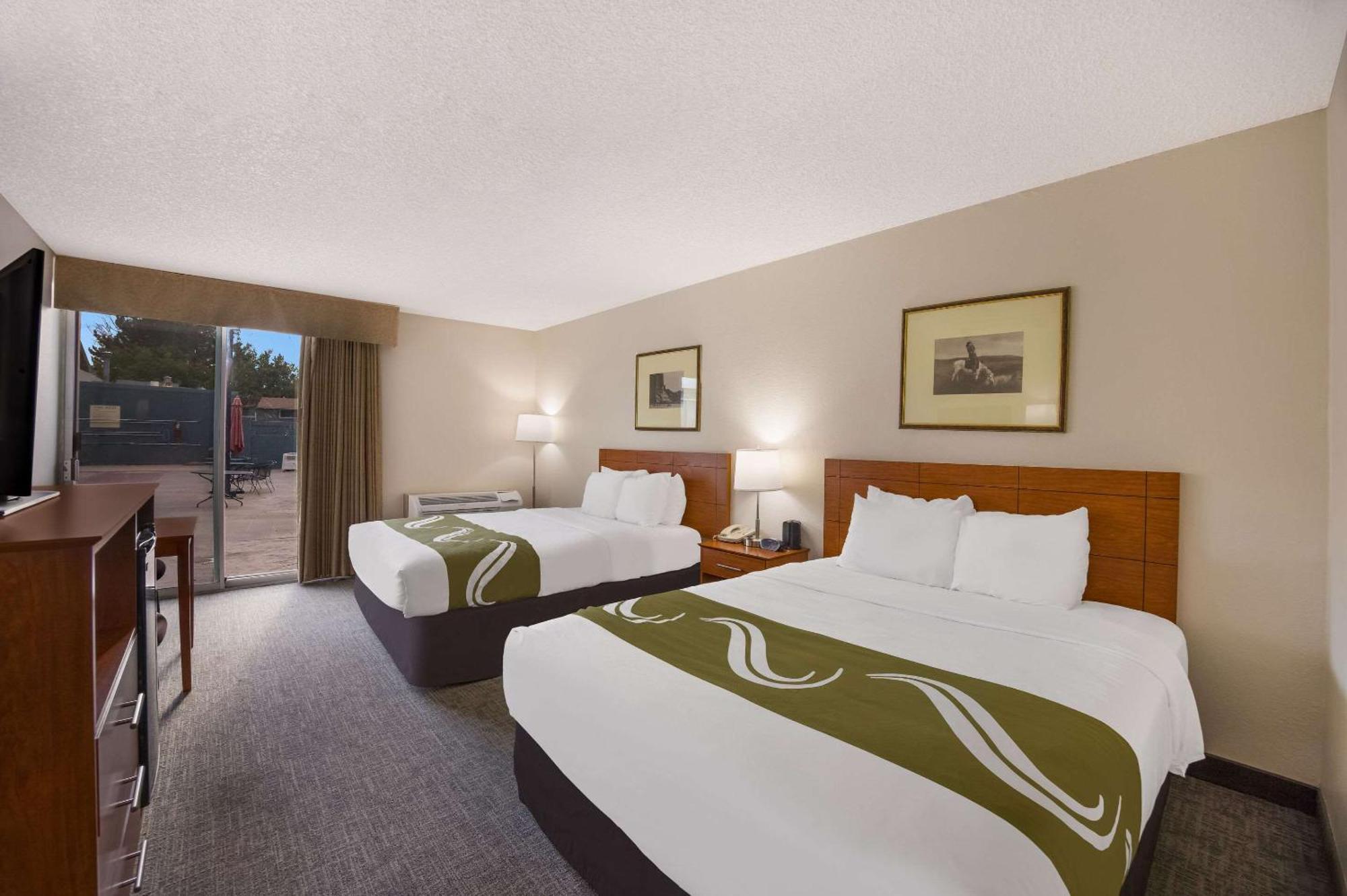 Quality Inn & Suites Canon City Exteriör bild