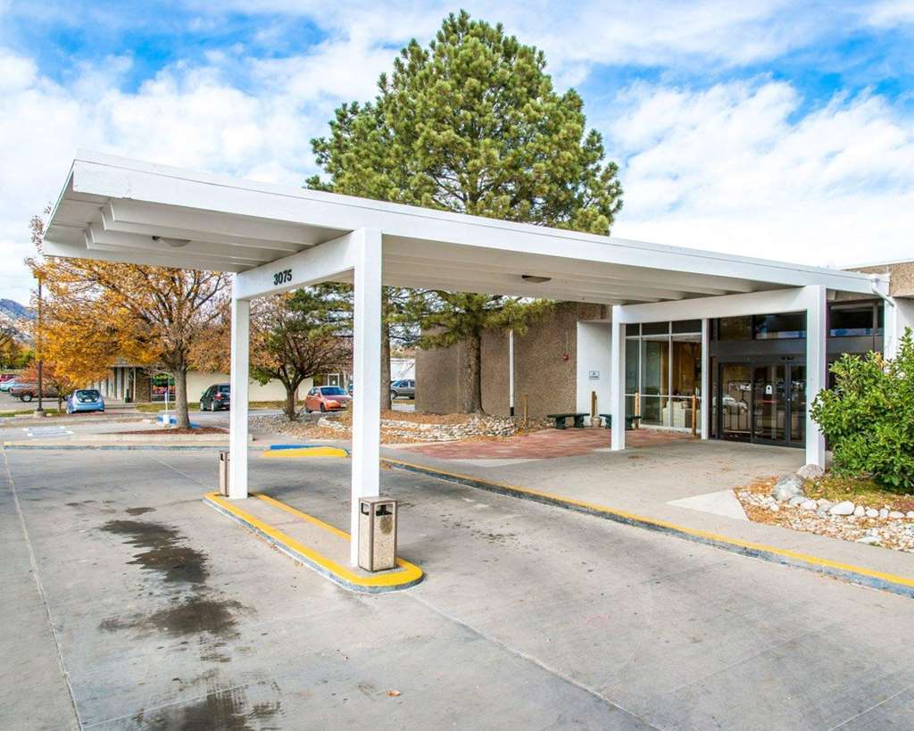 Quality Inn & Suites Canon City Exteriör bild